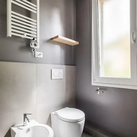 Interno 7 - Da Vale Bologne