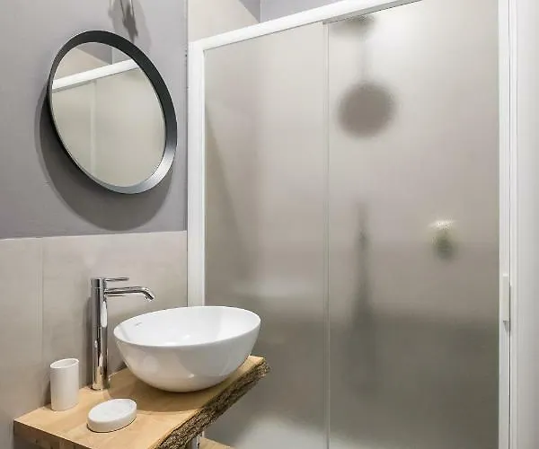 Interno 7 - Da Vale 3* Bologna