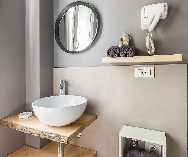 Interno 7 - Da Vale Bologna