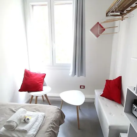 Interno 7 - Da Vale 3*